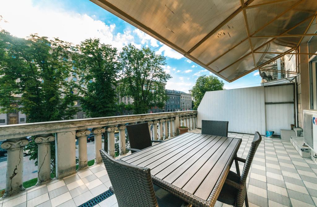 Kreschatik 21 With Terrace 2Br Kiev Extérieur photo